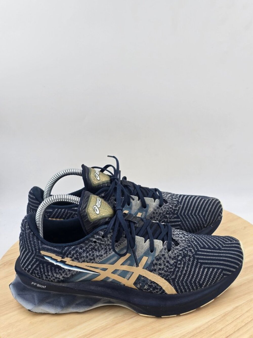Asics Womens Novablast Pixel Noise Lightweight Running Shoes Sz 8